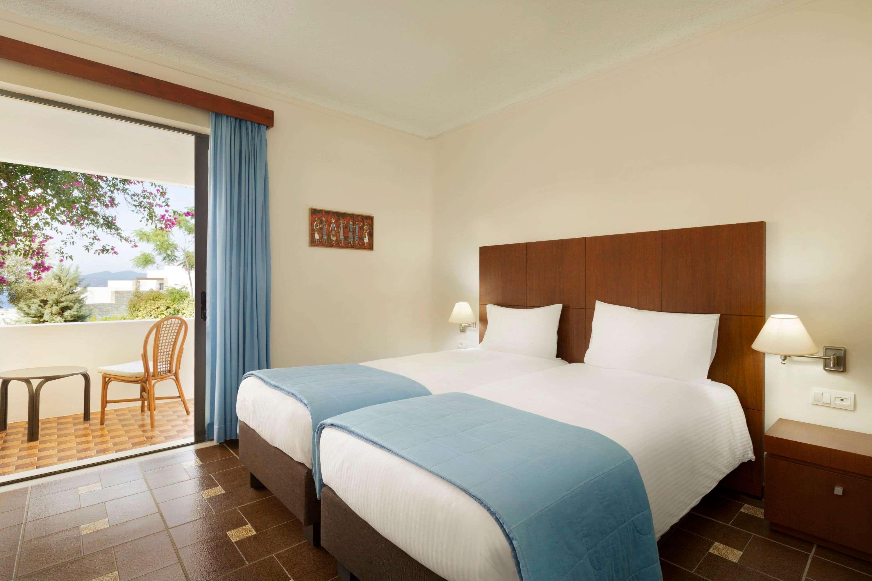 Ramada Loutraki Poseidon Resort Exterior photo