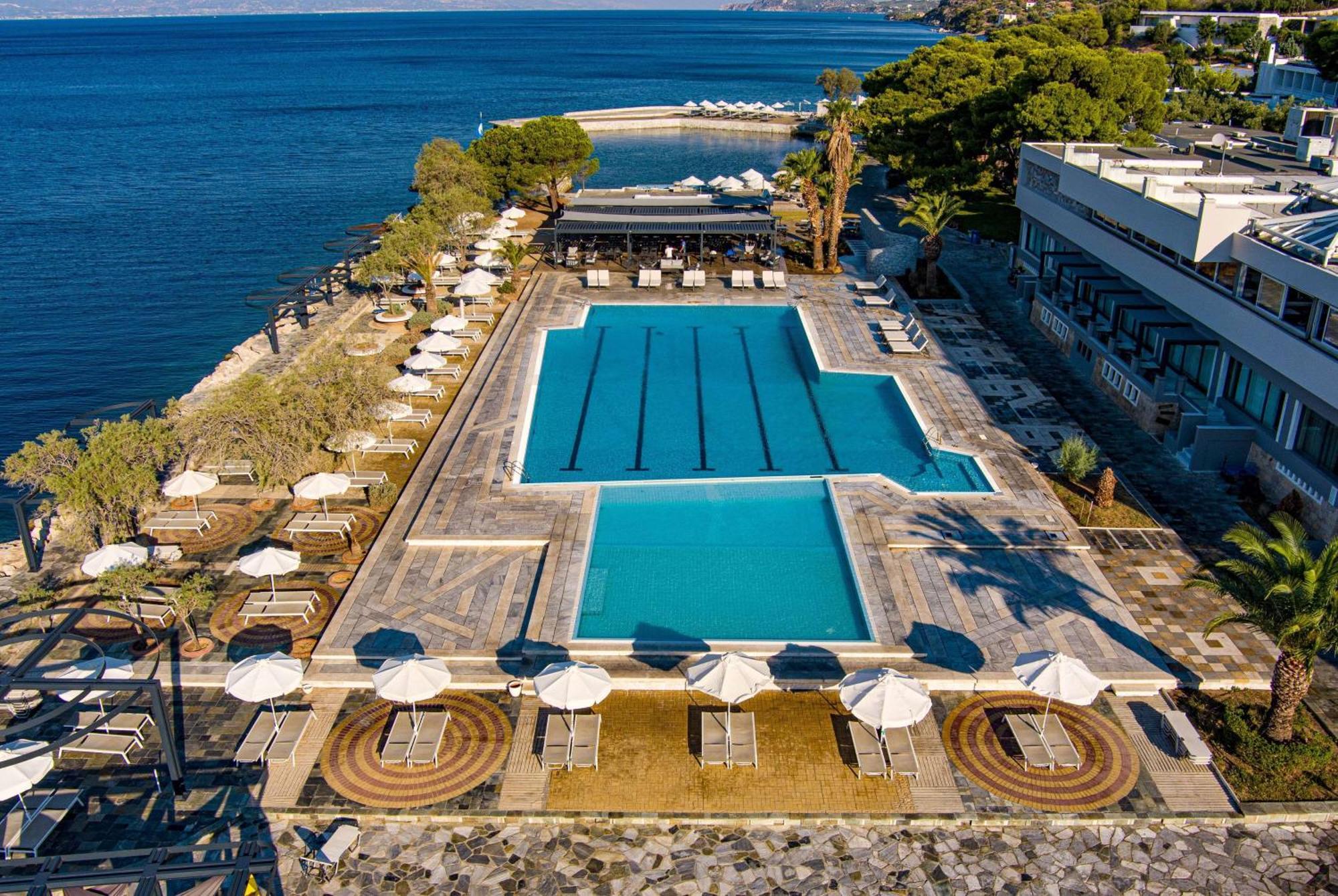 Ramada Loutraki Poseidon Resort Exterior photo