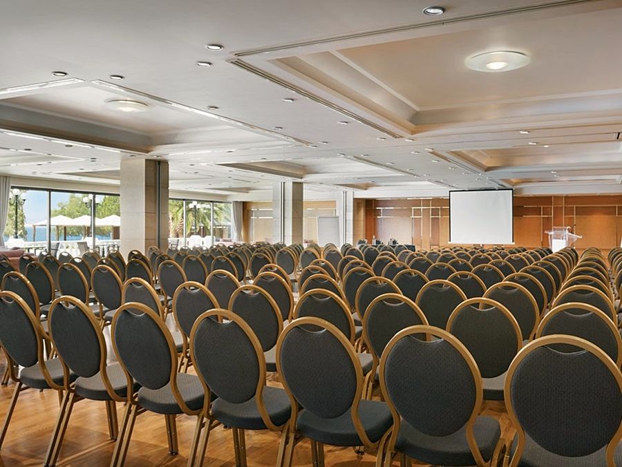 Ramada Loutraki Poseidon Resort Exterior photo